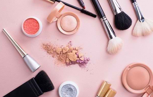 Get to know the basic ingredients of cosmetics